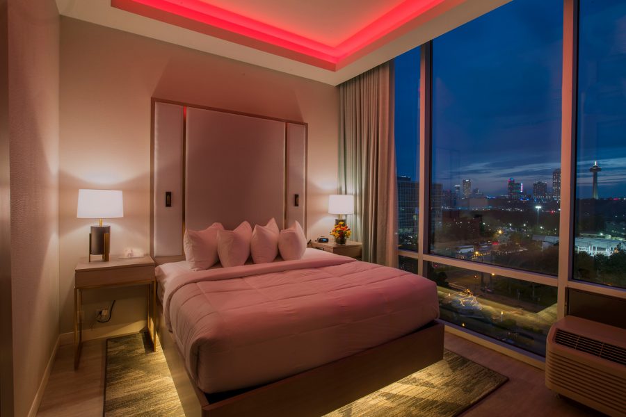 Hotel & Jacuzzi Suites Days Inn Niagara Falls, USA