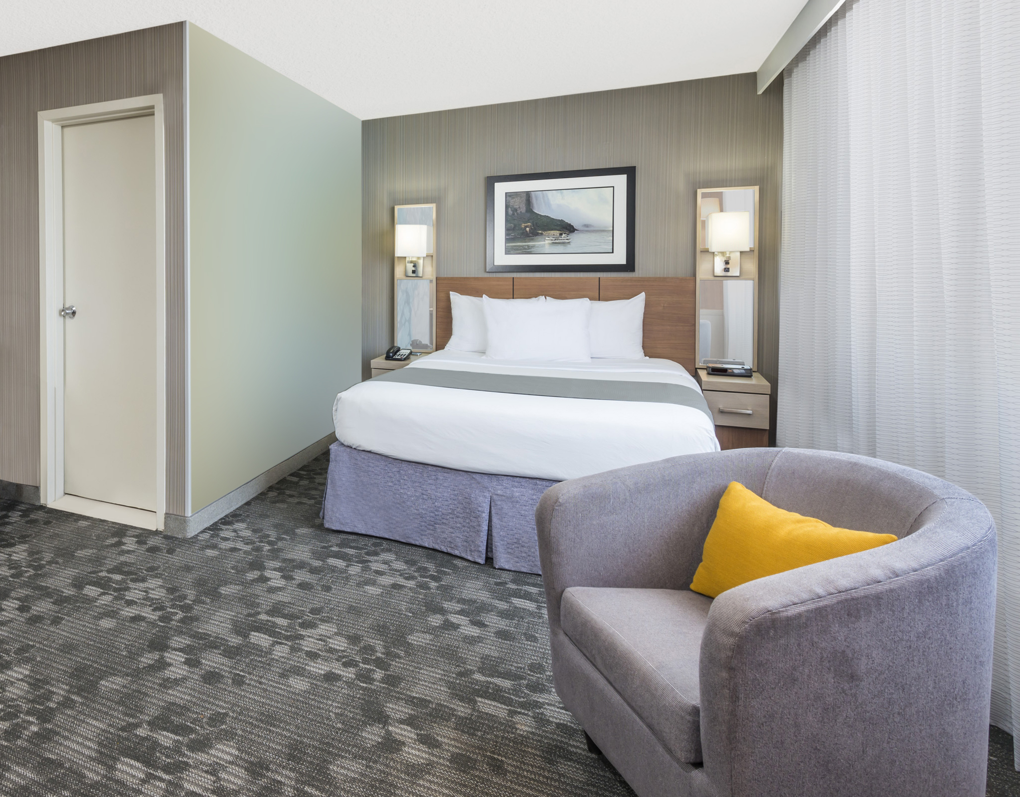 Hotel Accommodations Niagara Falls, NY